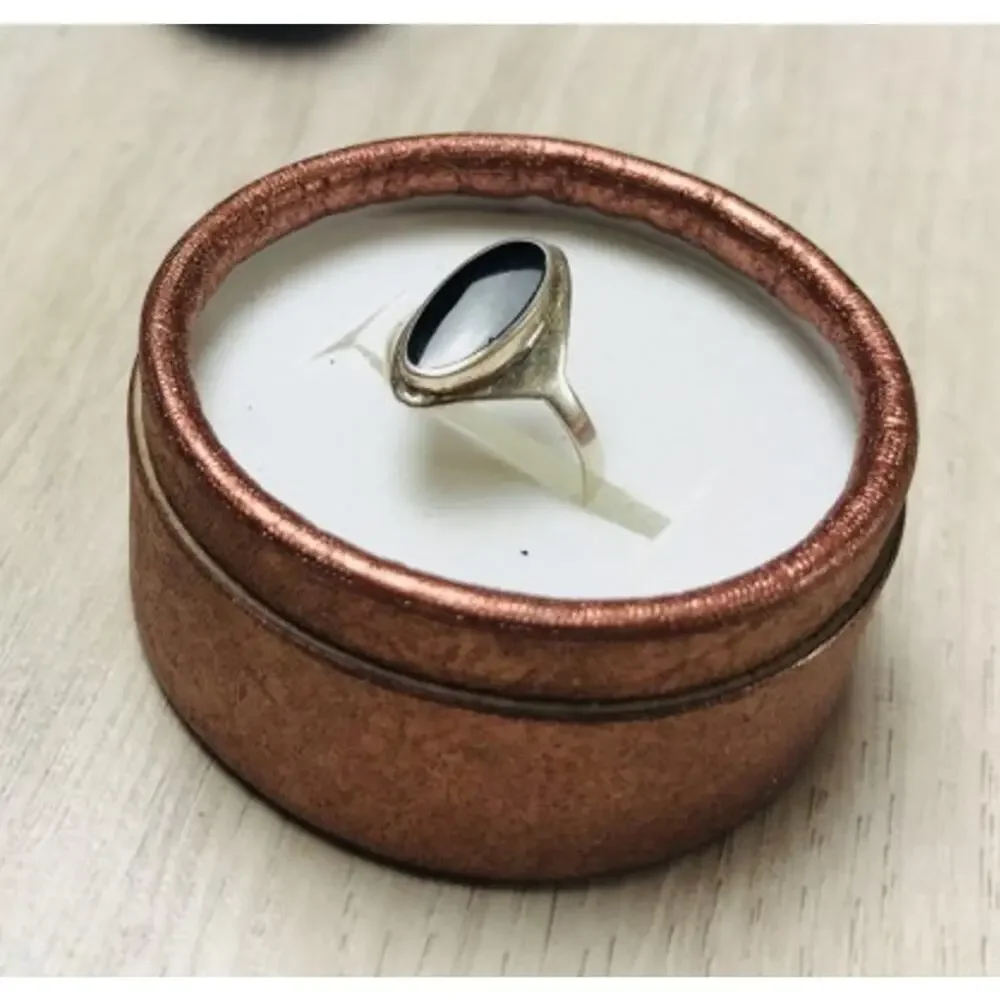 925 Sterling Silver Black Nephrite Ring Size 6.5
